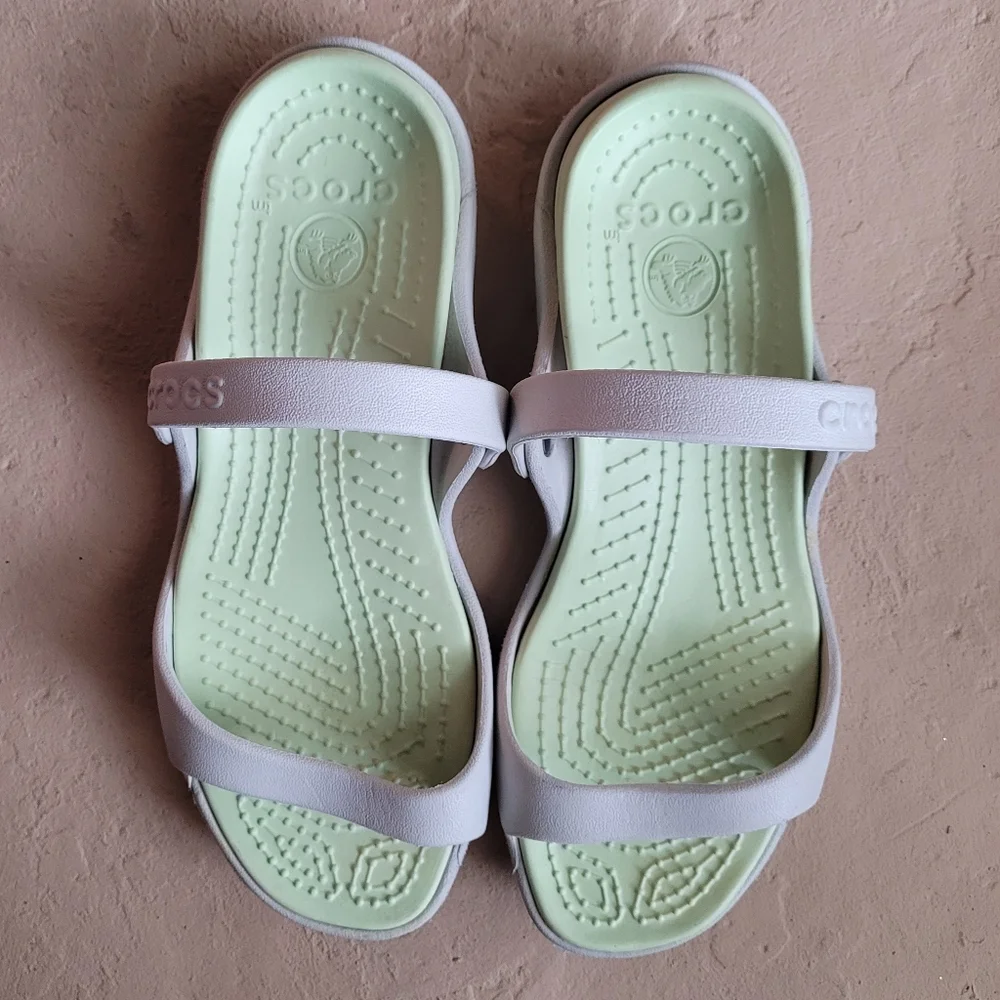 Crocs Cleo Women's Sandals Size 7 - Picture 2 of 7